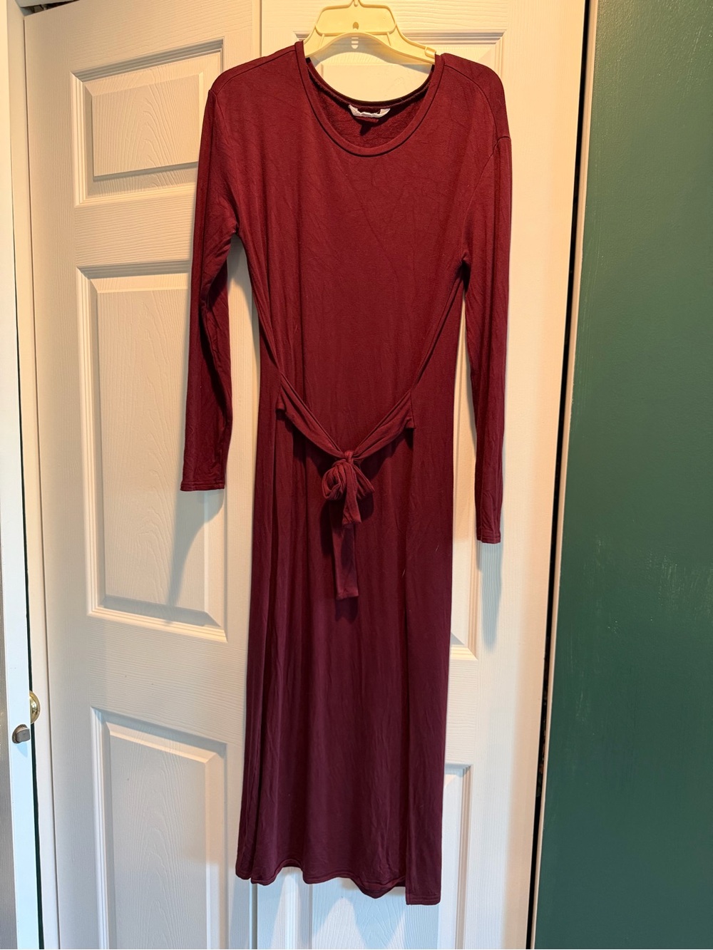 Women's Long Sleeve Tie-Waist Midi Dress